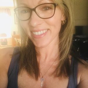 Meet your Posher, Jill